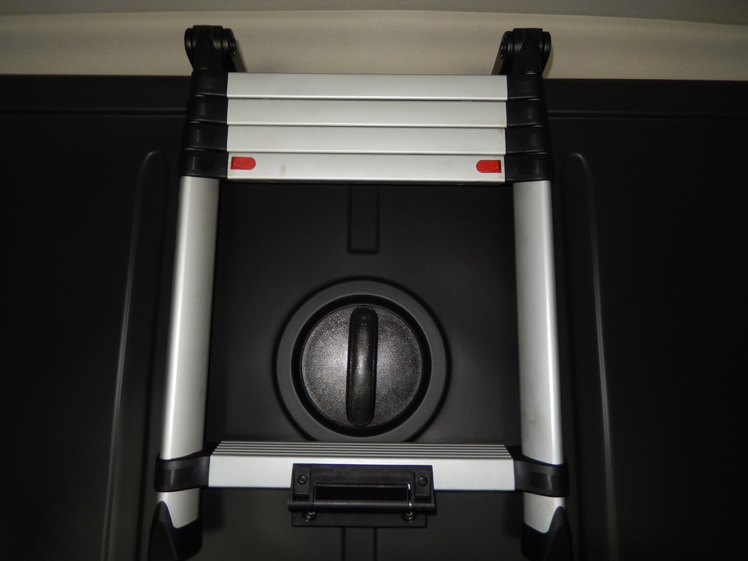 2019 FREIGHTLINER CASCADIA - Image 36